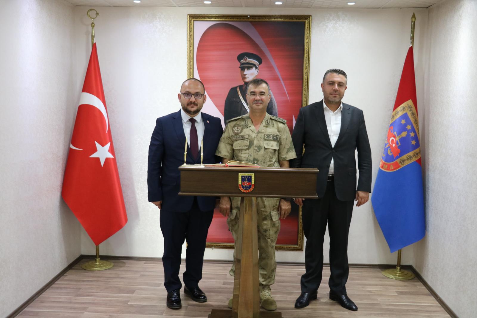rektorumuzden-il-jandarma-komutanligina-hayirli-olsun-ziyareti-5549