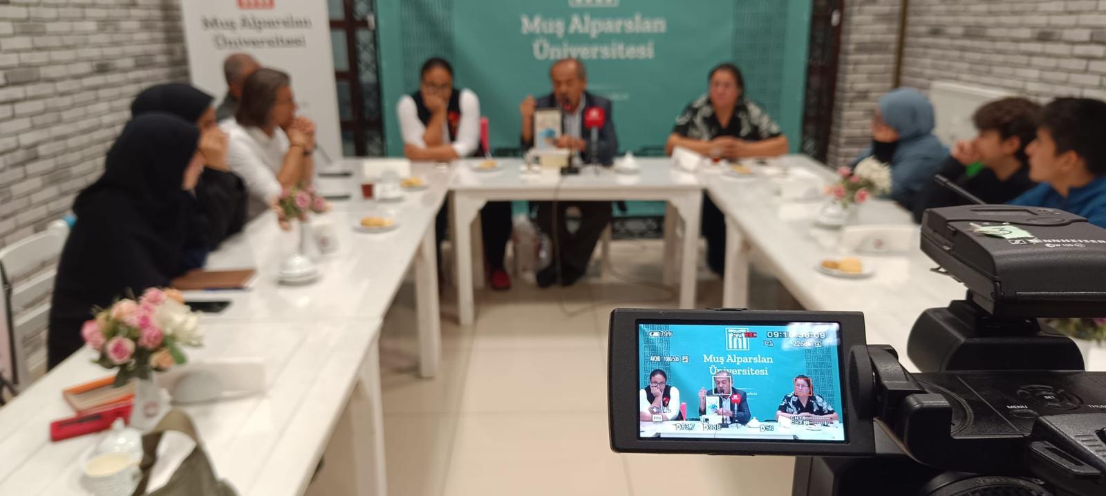 cay-bahane-sohbetlerinin-41-programinda-yazar-ismail-mutlu-konuk-oldu-5730