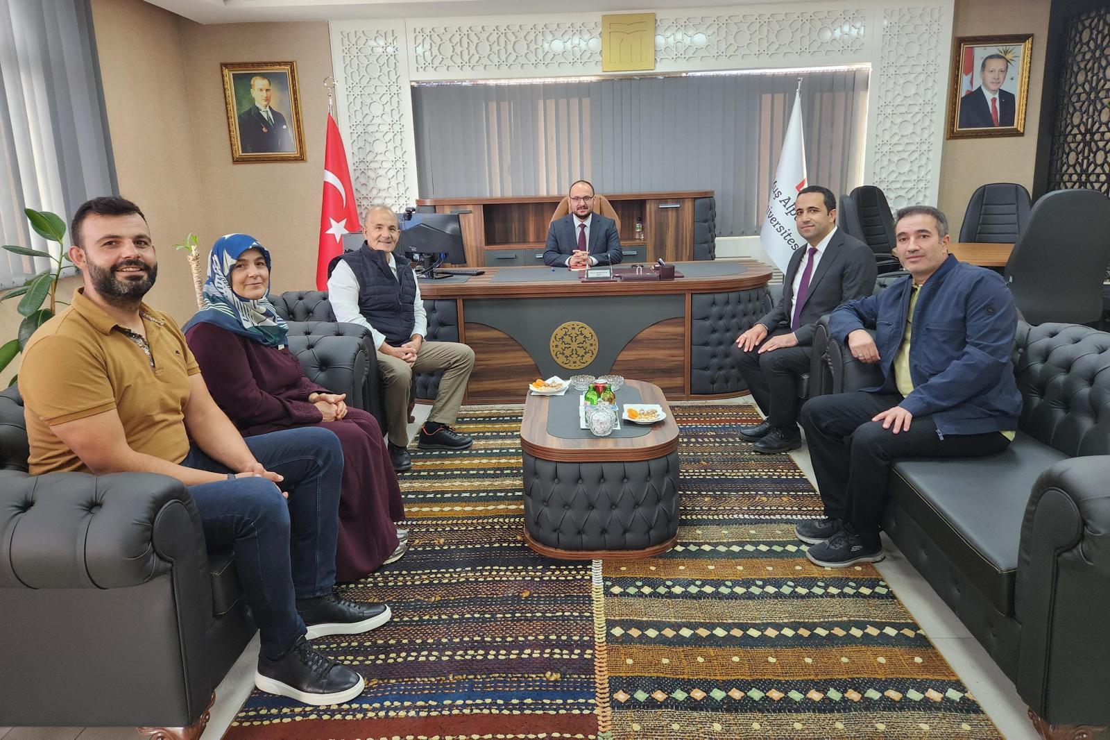 rektorumuze-ziyaretler-devam-ediyor-5732