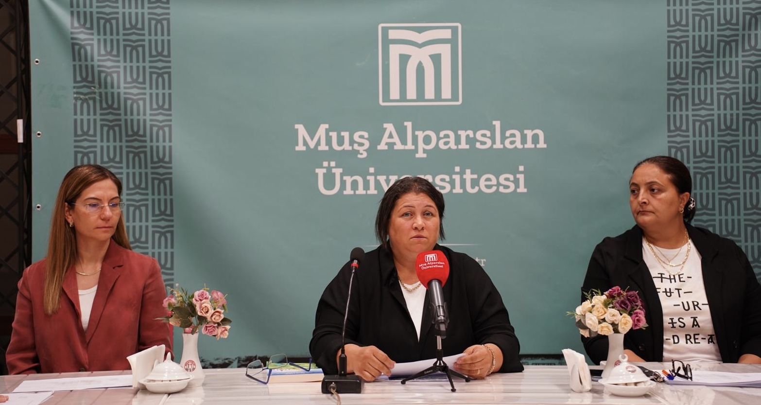 cay-bahane-sohbetlerinde-doc-dr-zeliha-tekin-5771