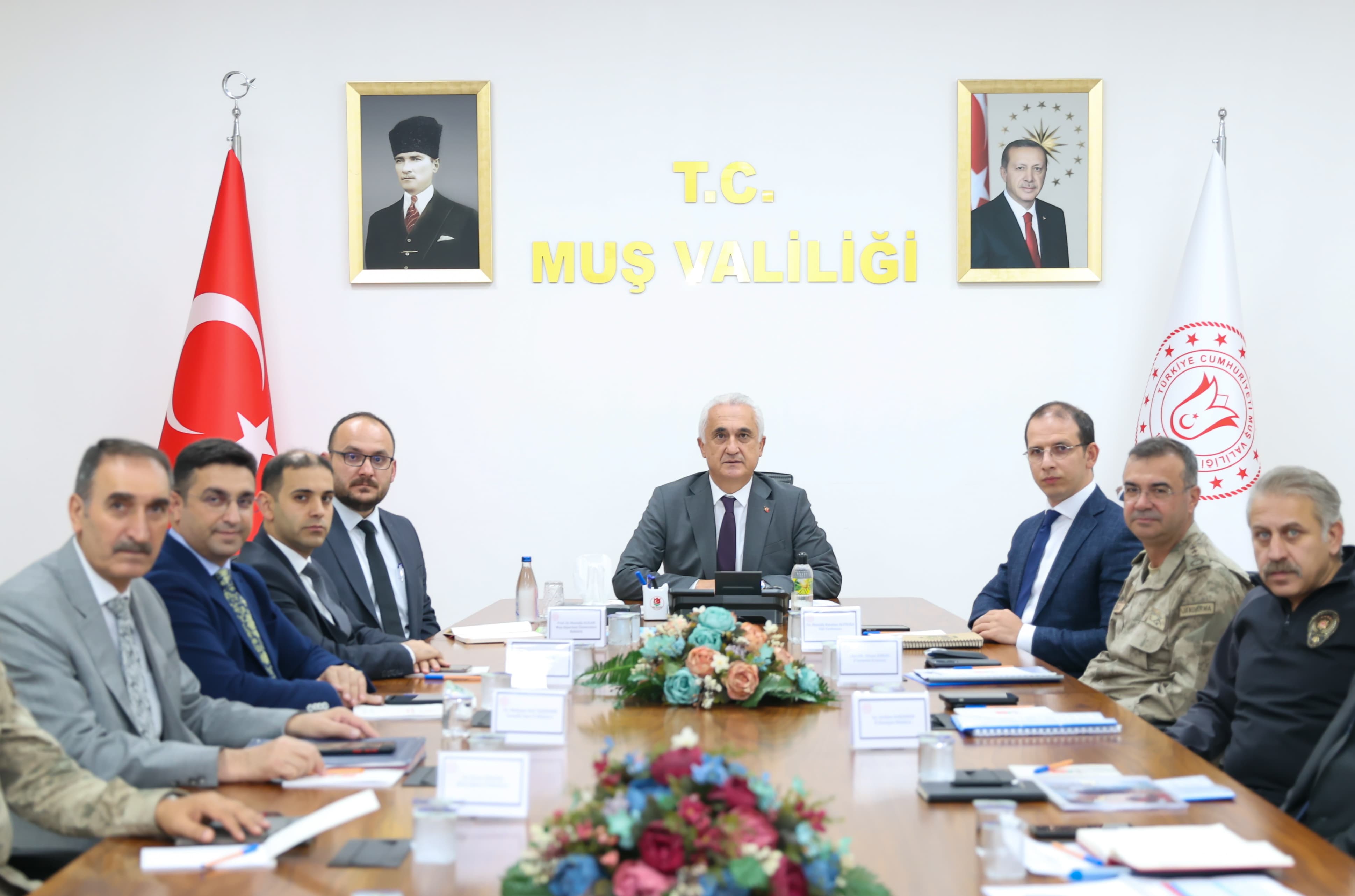 rektorumuz-universite-guvenlik-tedbirleri-toplantisina-katildi-5815