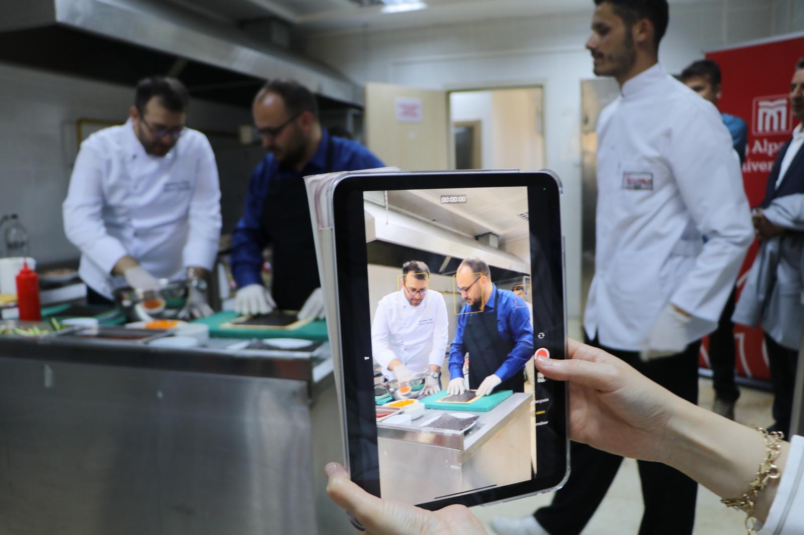 universitemizde-kore-mutfagi-yemekleri-workshopu-duzenlendi-5819