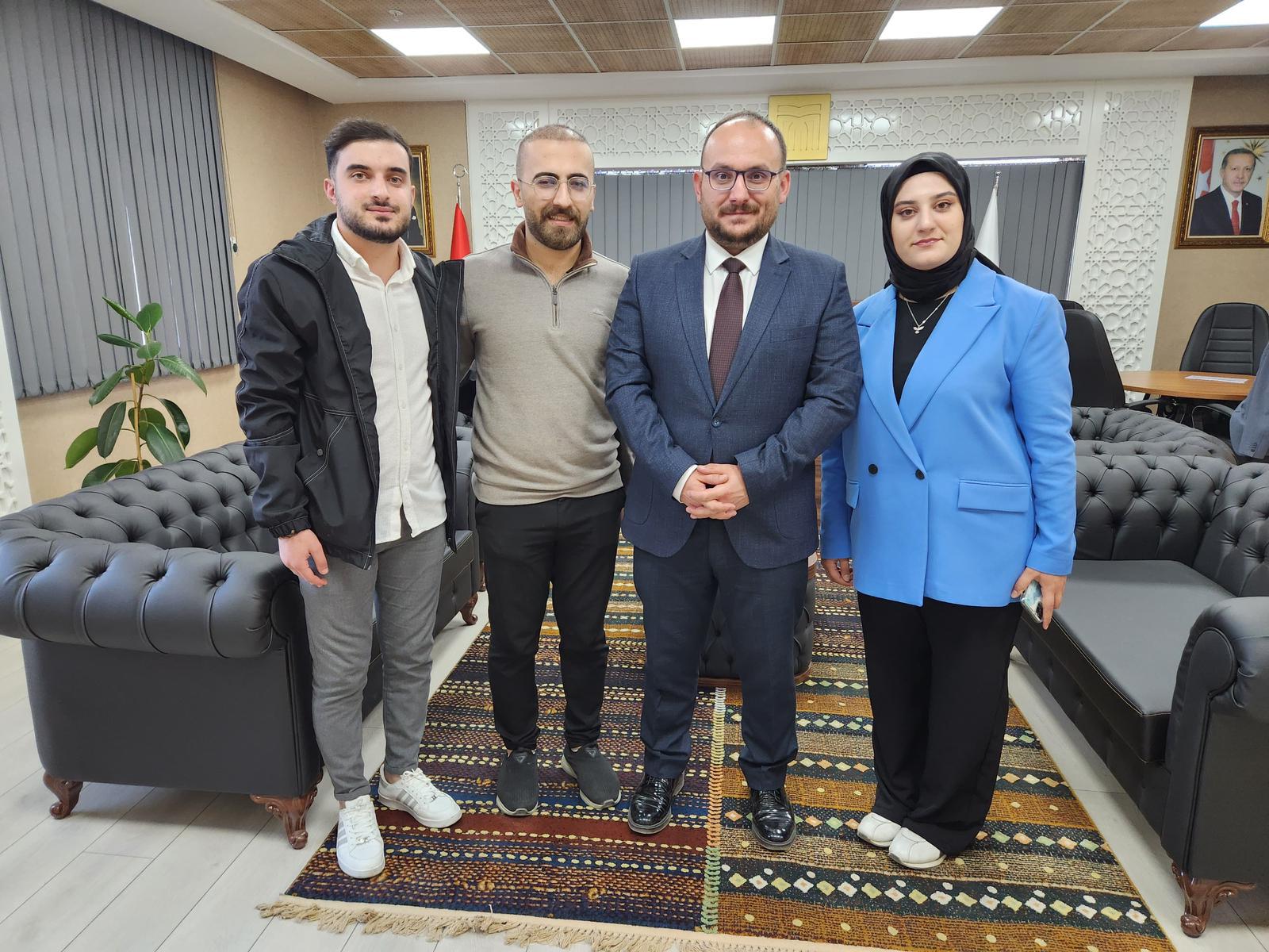 ozel-deva-saglik-kabininden-rektorumuze-ziyaret-5869