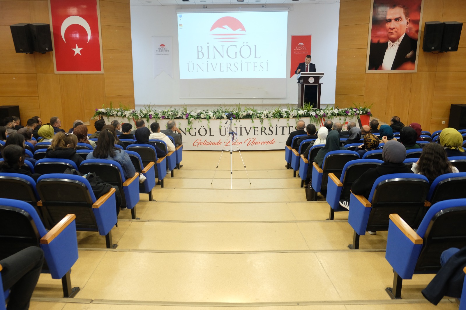 rektorumuz-giyasettin-bingol-soylesisine-katildi-5887