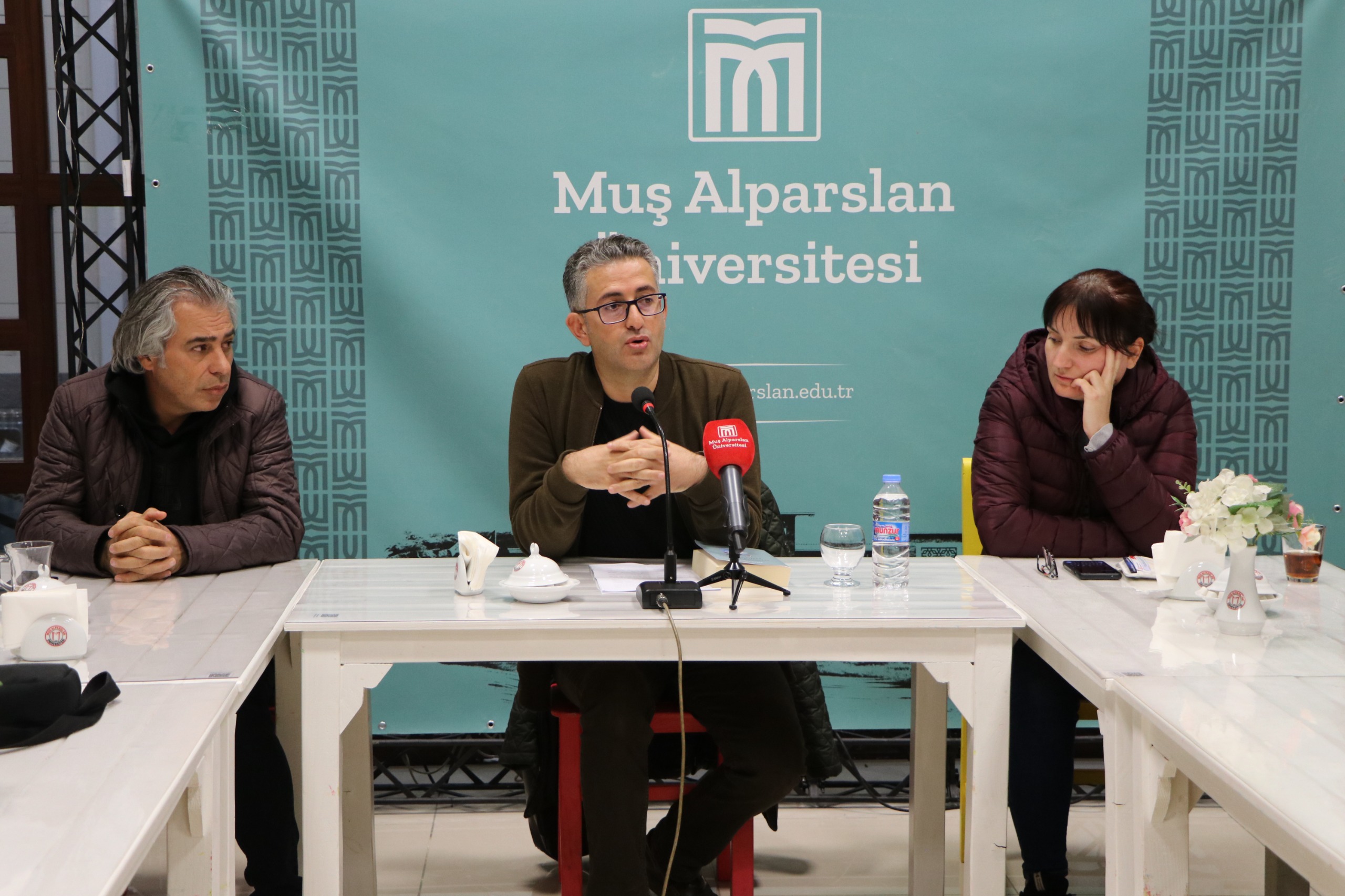 cay-bahane-sohbetleri-49-riza-sahin-irani-devlet-ve-toplum-5926