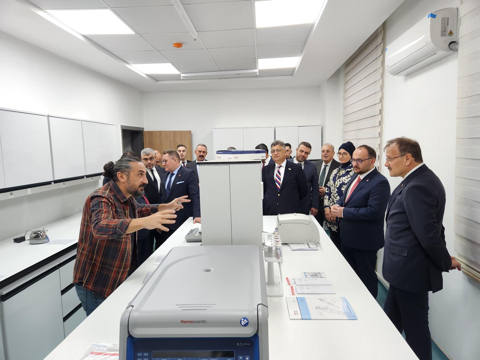 antik-dna-laboratuvarimiza-onemli-ziyaret-5938