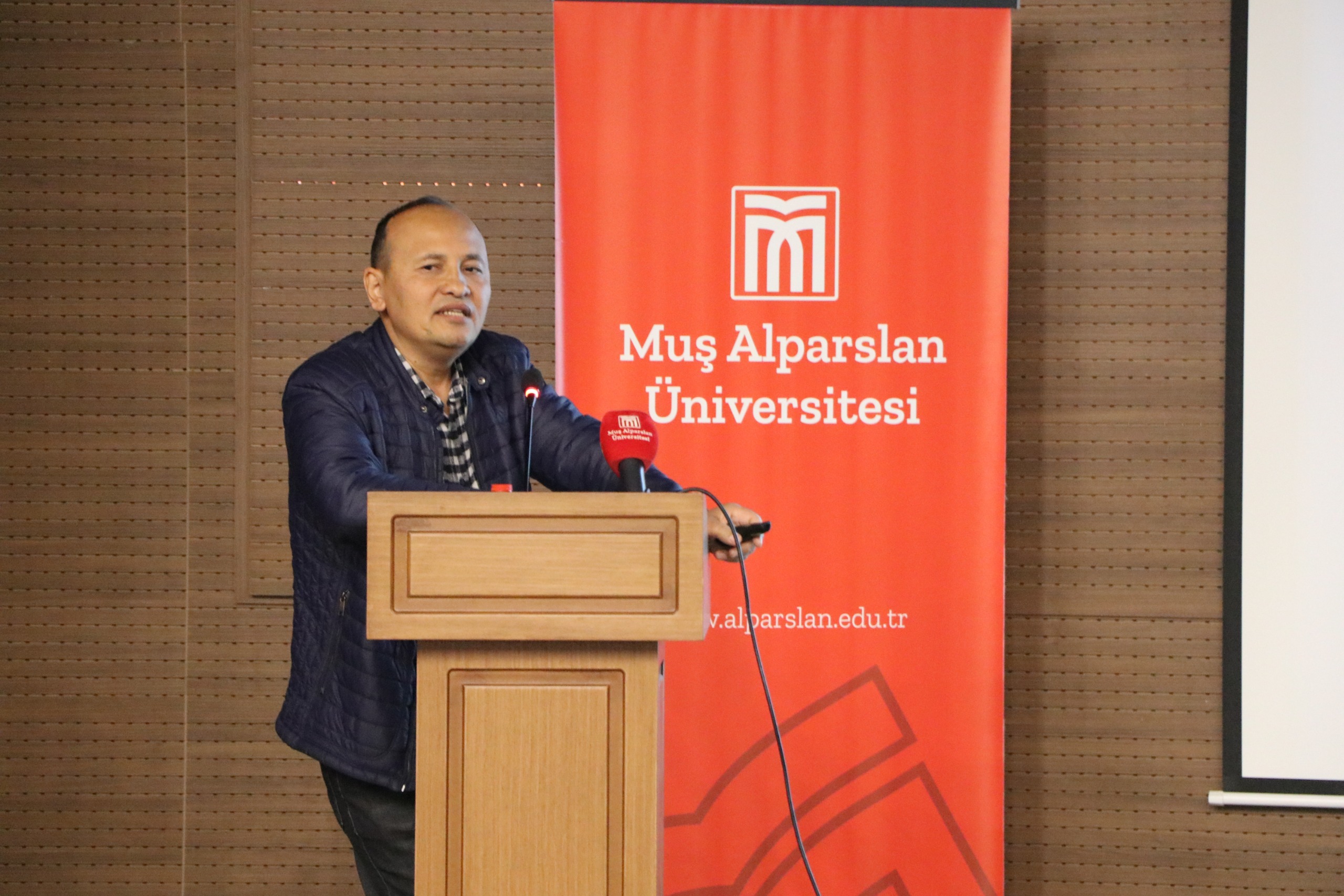 nizamiye-sohbetleri-programinin-ikincisi-gerceklesti-5951