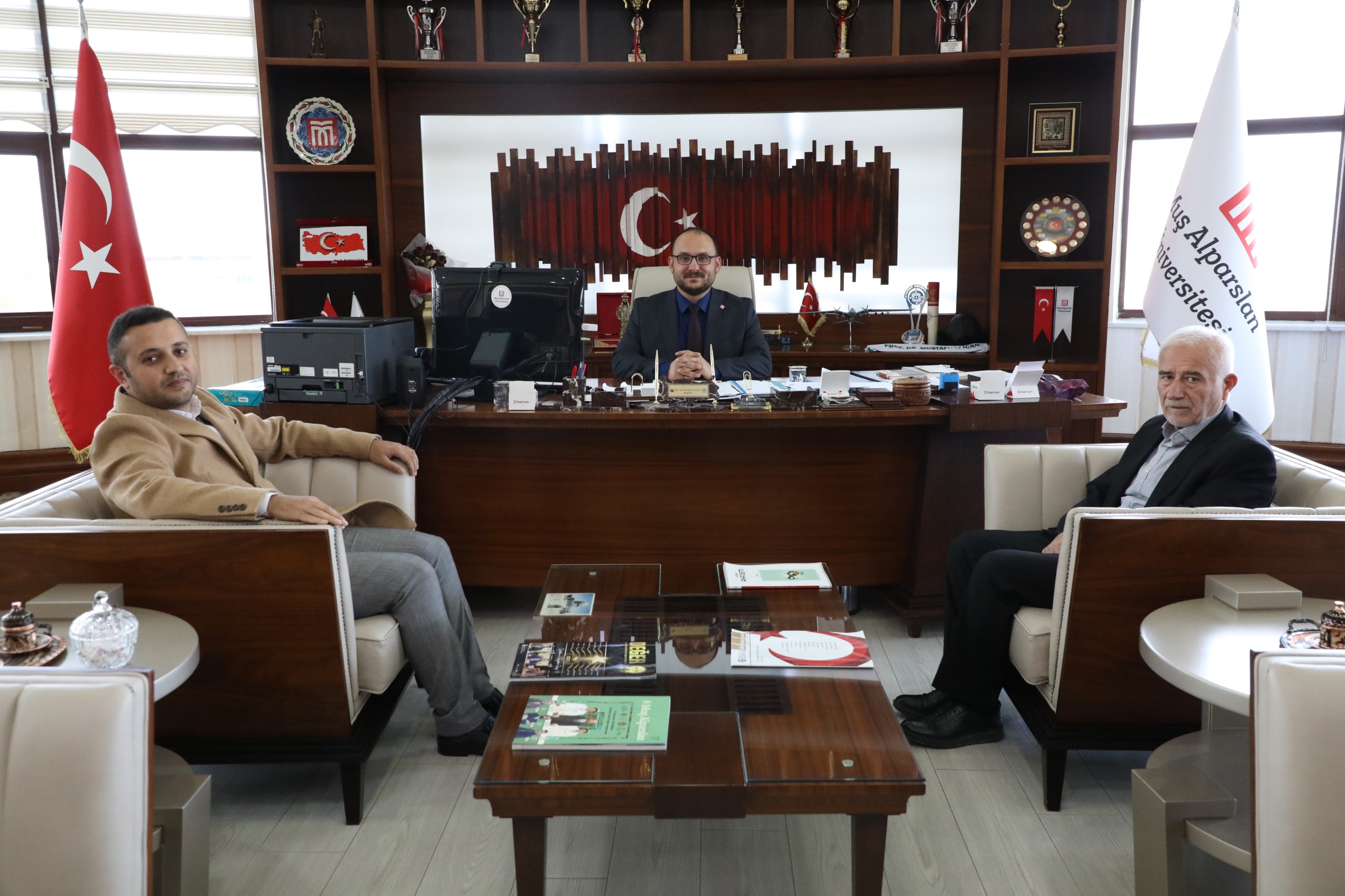 rektorumuze-ziyaretler-devam-ediyor-6005