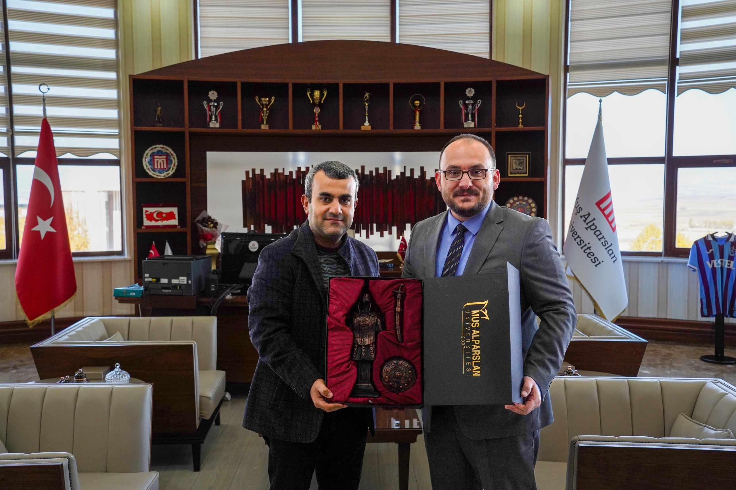 doc-dr-ahmet-sitten-rektorumuze-ziyaret-6009