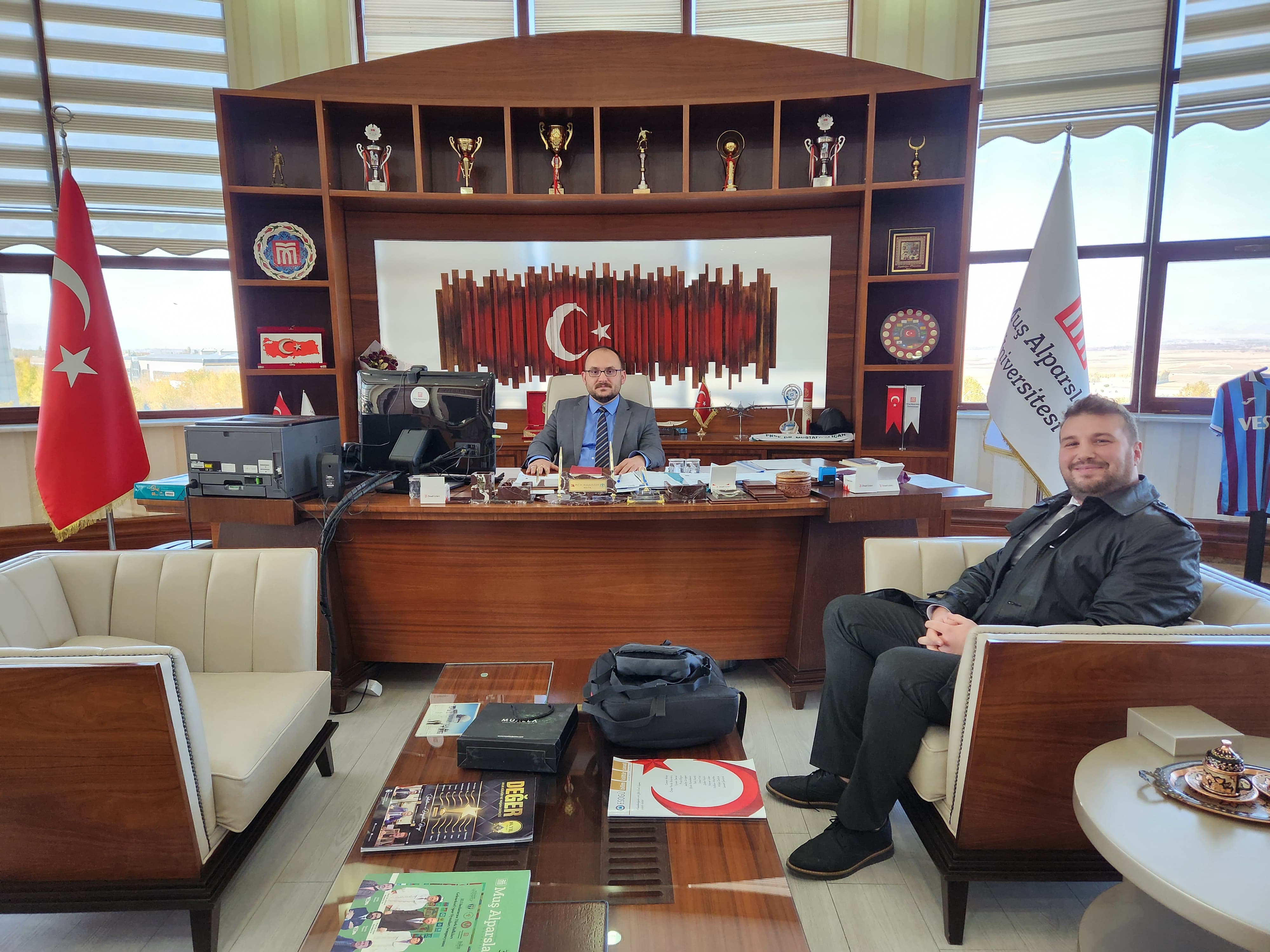 bilal-kayacioglundan-rektorumuze-ziyaret-6015