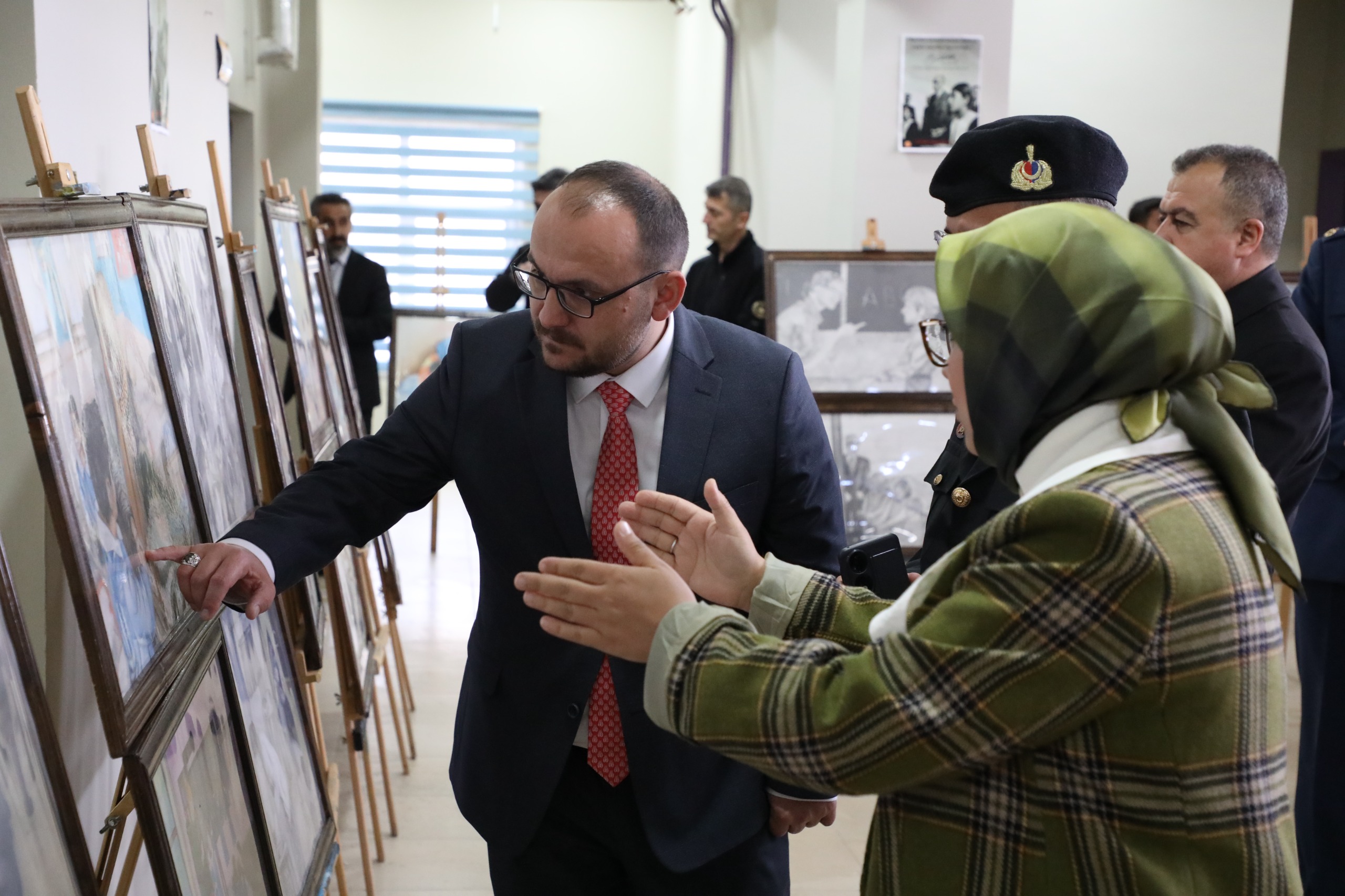 rektorumuz-24-kasim-ogretmenler-gunu-kutlamalarina-katildi-6079