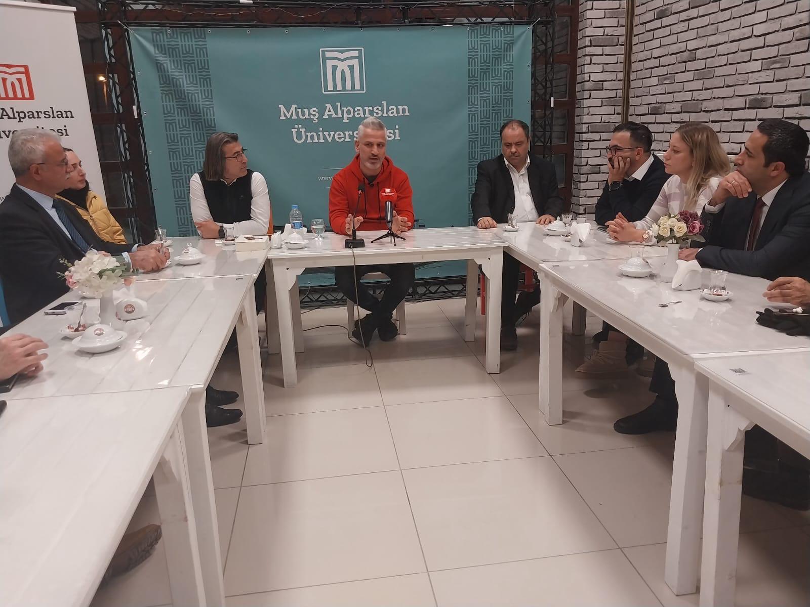 cay-bahane-sohbetleri-66-bilgehan-demiri-konuk-ettik-6137