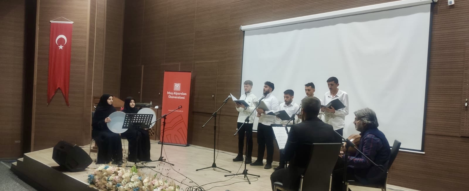 islami-ilimler-fakultesi-dini-musiki-korosu-tarafindan-tasavvuf-musikisi-dinletisi-gerceklestirildi-6344