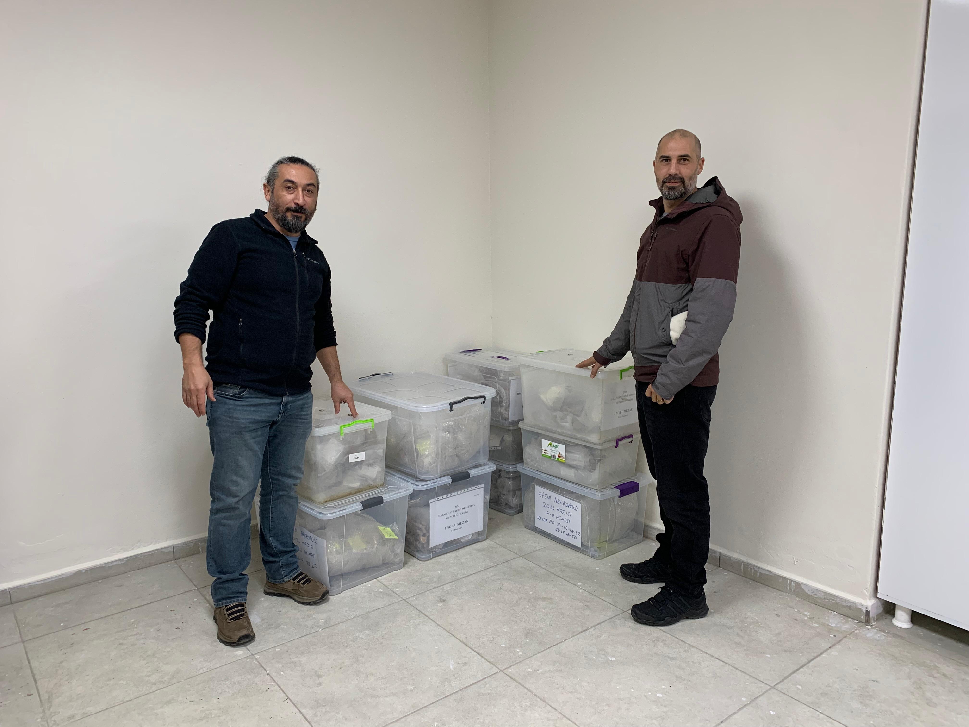 bone-samples-from-malazgirt-project-excavations-transferred-to-our-university-6472