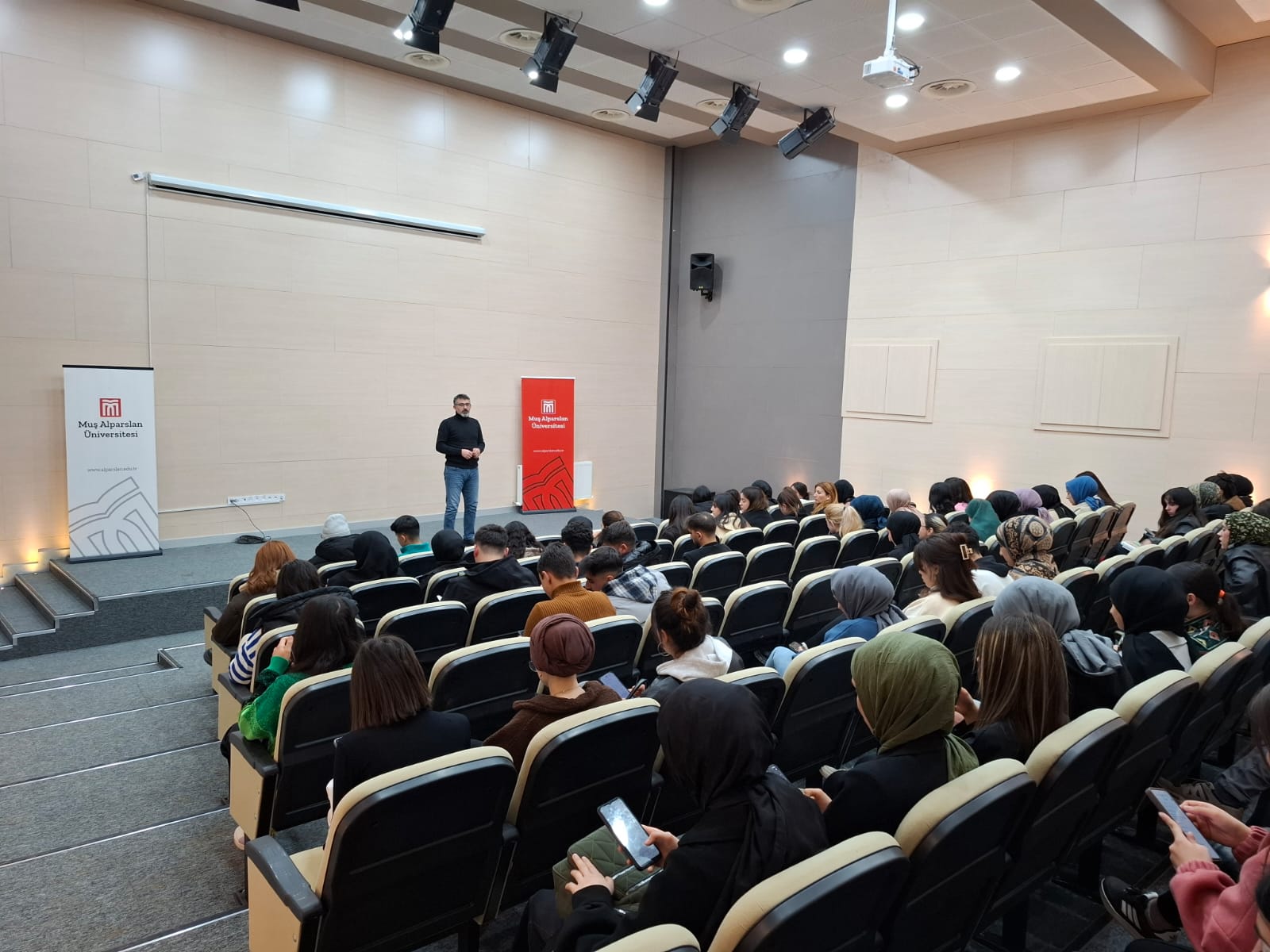 malazgirt-myoda-ulusal-staj-programi-2025-tanitim-semineri-duzenlendi-6650