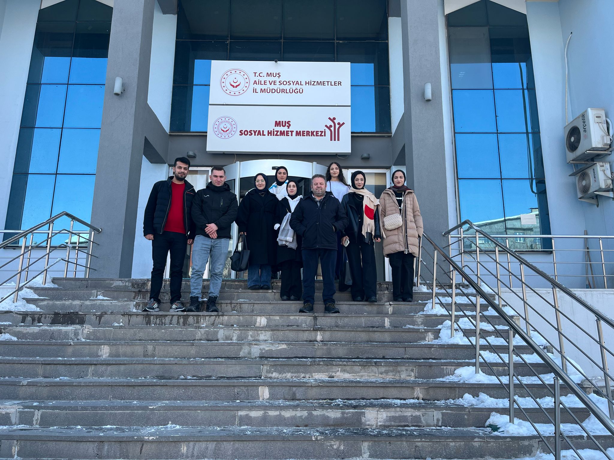mus-aile-ve-sosyal-hizmetler-il-mudurlugune-ziyaret-gerceklestirildi-6685