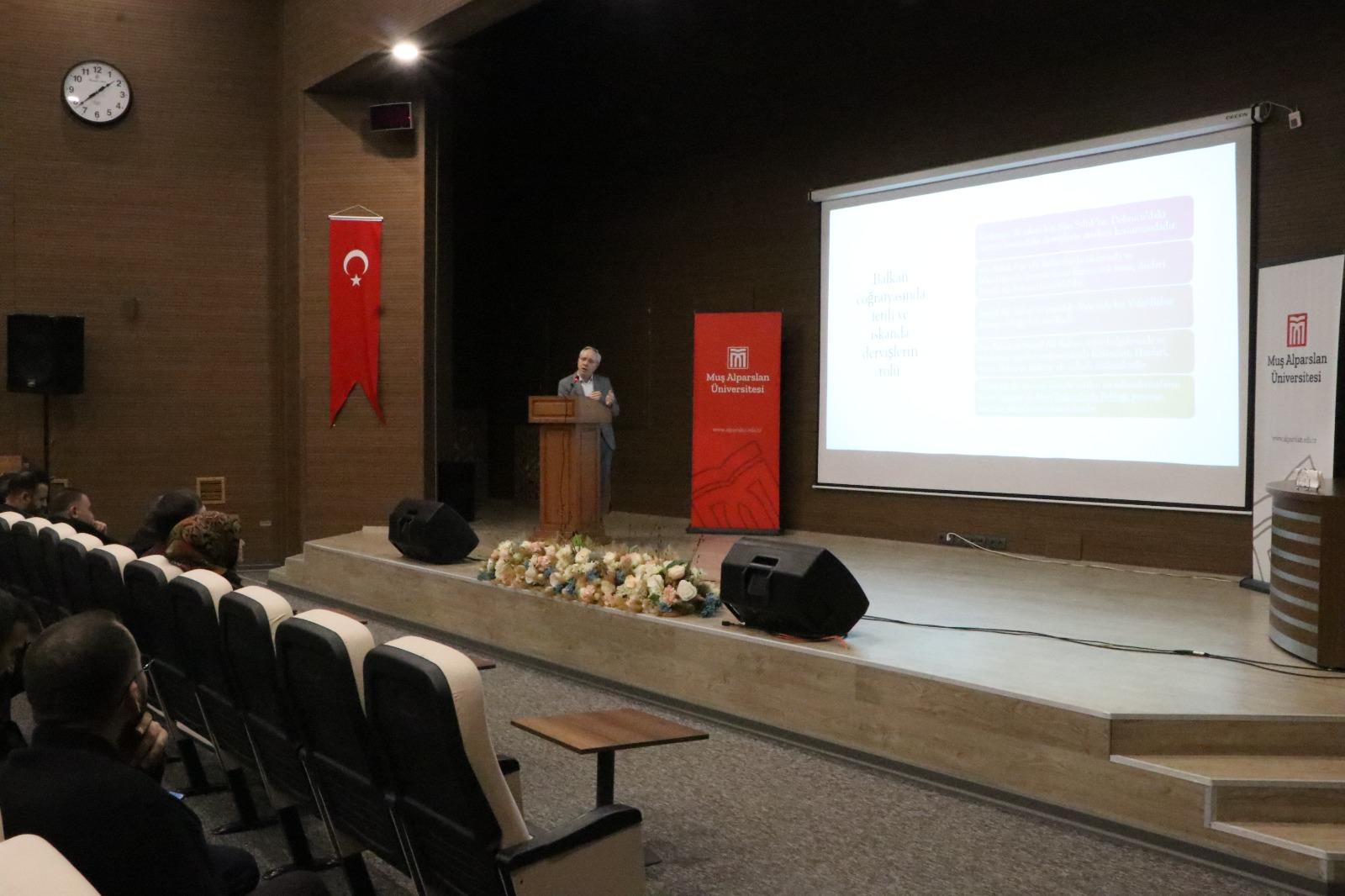 nizamiye-sohbetleri-12-arnavutlukta-bektasi-devleti-tarihsel-arka-plani-guncel-tartismalari-ve-balkanlara-yansimalari-6815