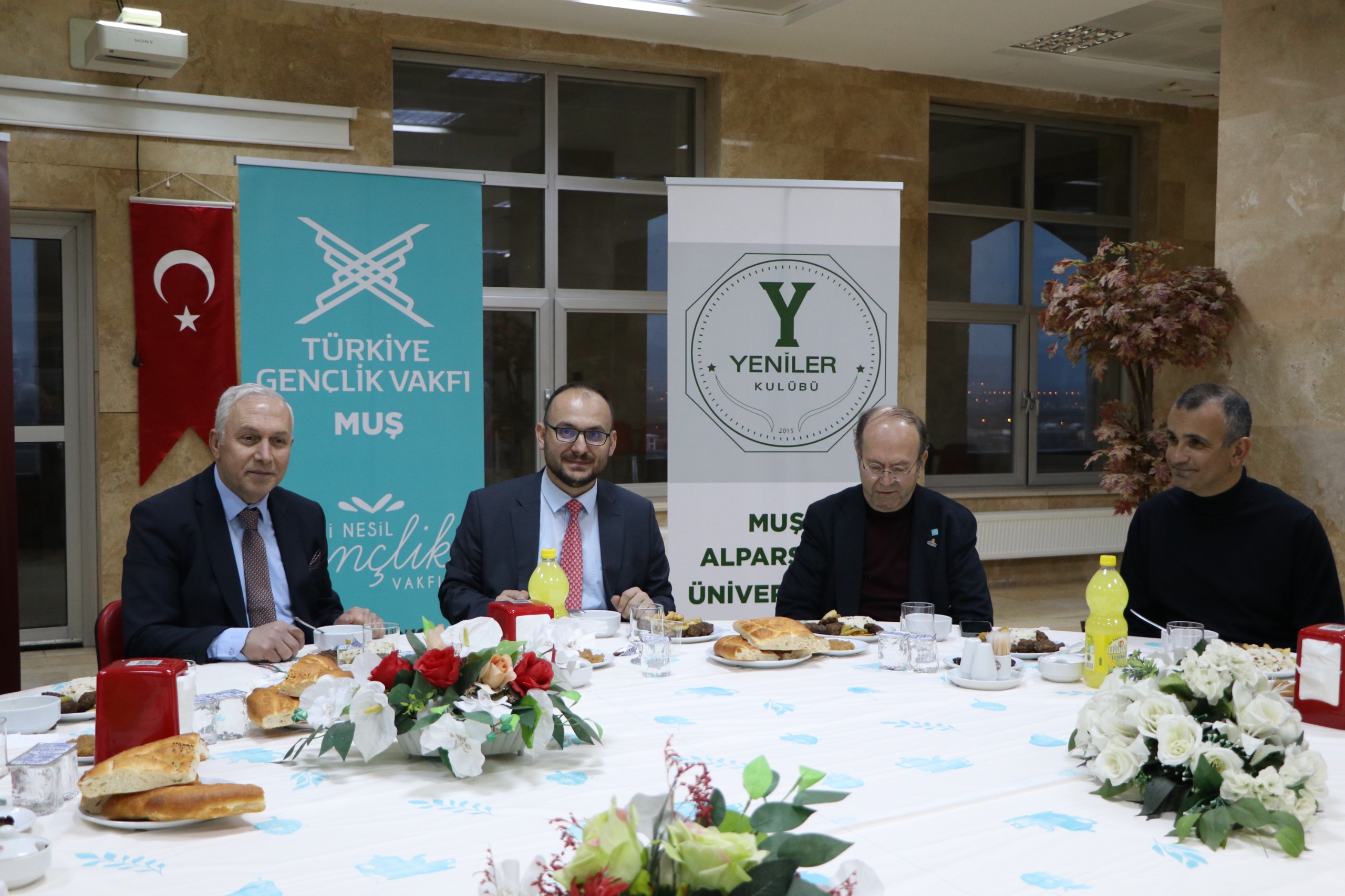 rektorumuz-prof-dr-mustafa-alican-iftar-programina-katildi-6935