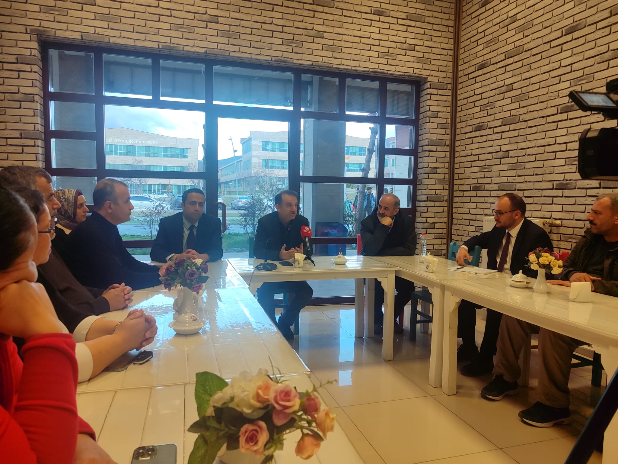 cay-bahane-sohbetleri-87-plastik-hayatlar-ve-kanser-7025