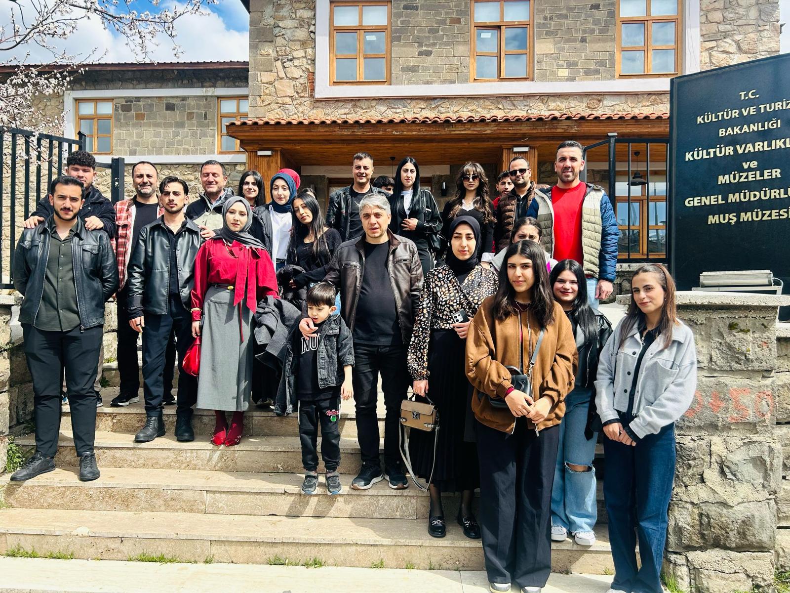 sosyal-bilimler-meslek-yuksekokulundan-turizm-haftasina-ozel-mus-kultur-gezisi-7075