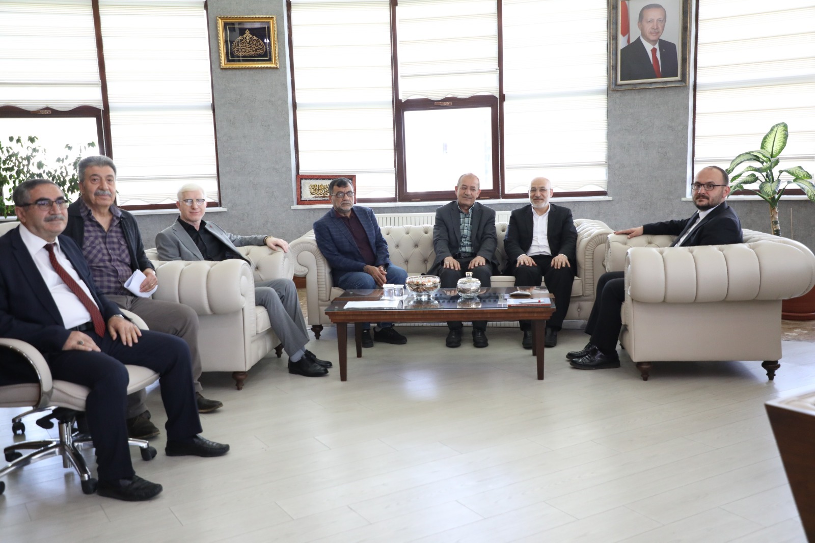 cihannuma-mus-il-temsilcisi-cahit-buludan-rektorumuze-ziyaret-7618