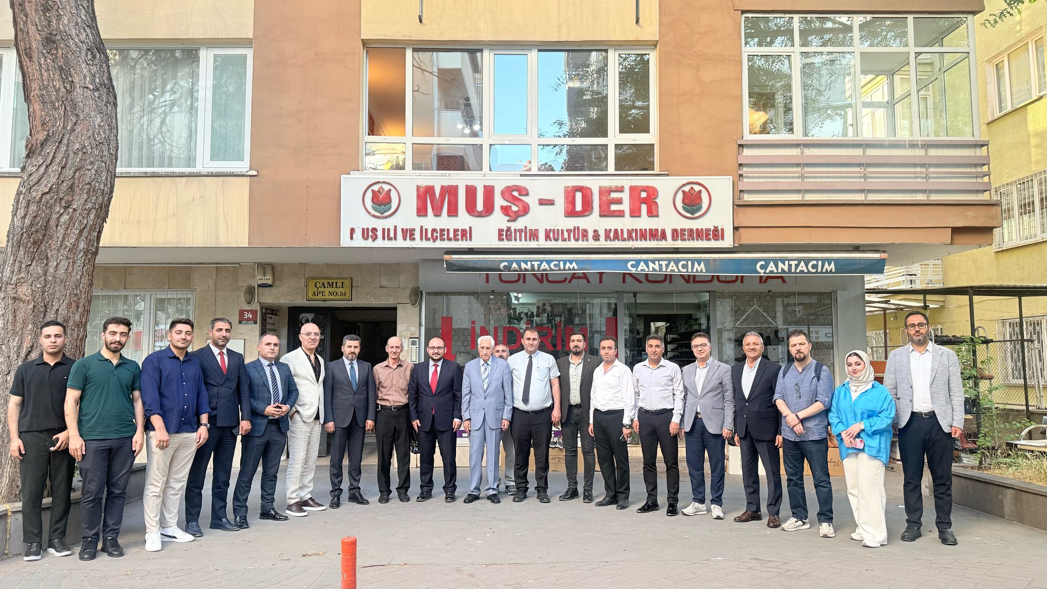 rektorumuzden-mus-eski-belediye-baskani-necmettin-dedeye-ziyaret-7713
