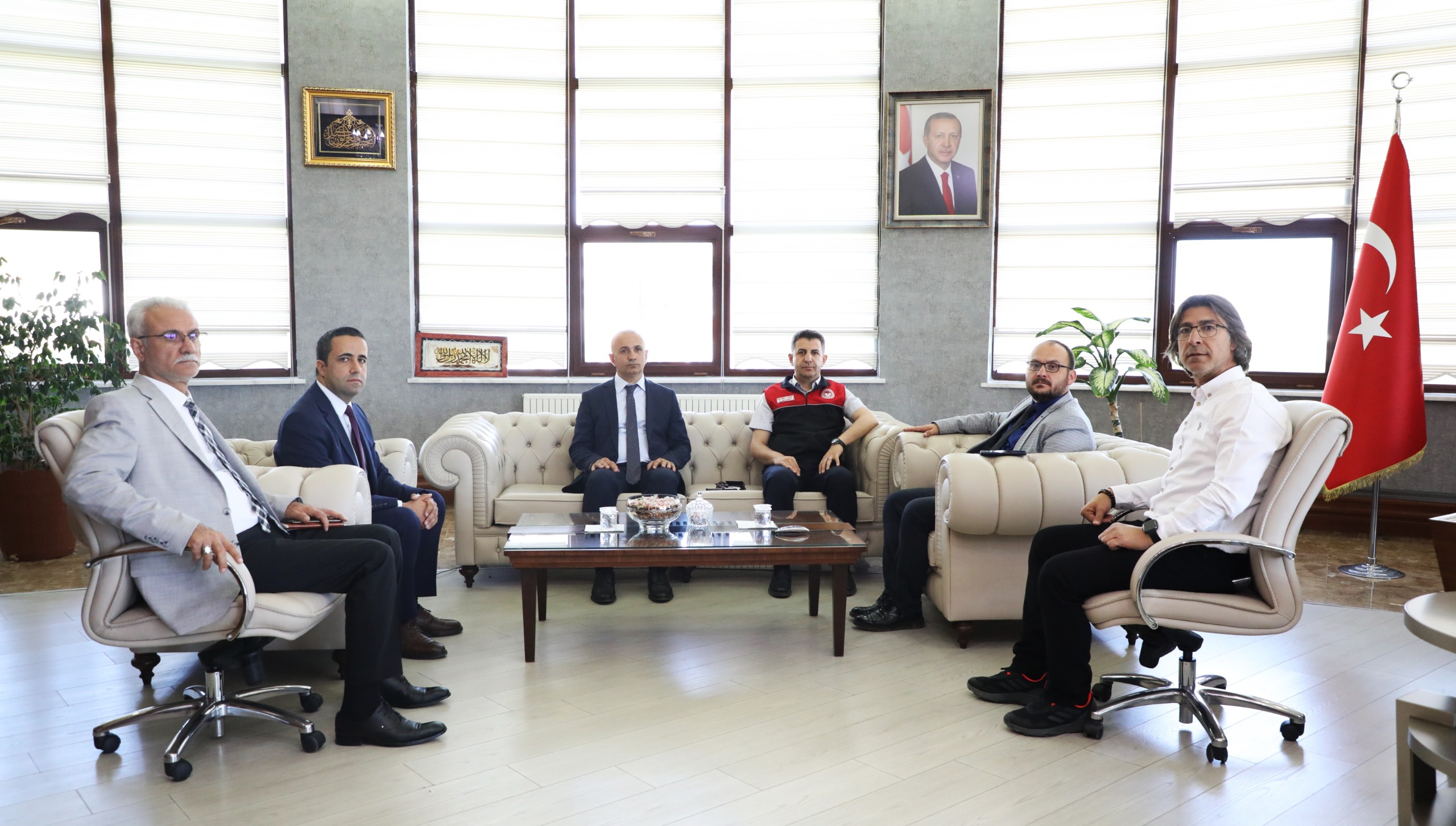 tarim-il-muduru-necattin-goncten-rektorumuze-ziyaret-7730