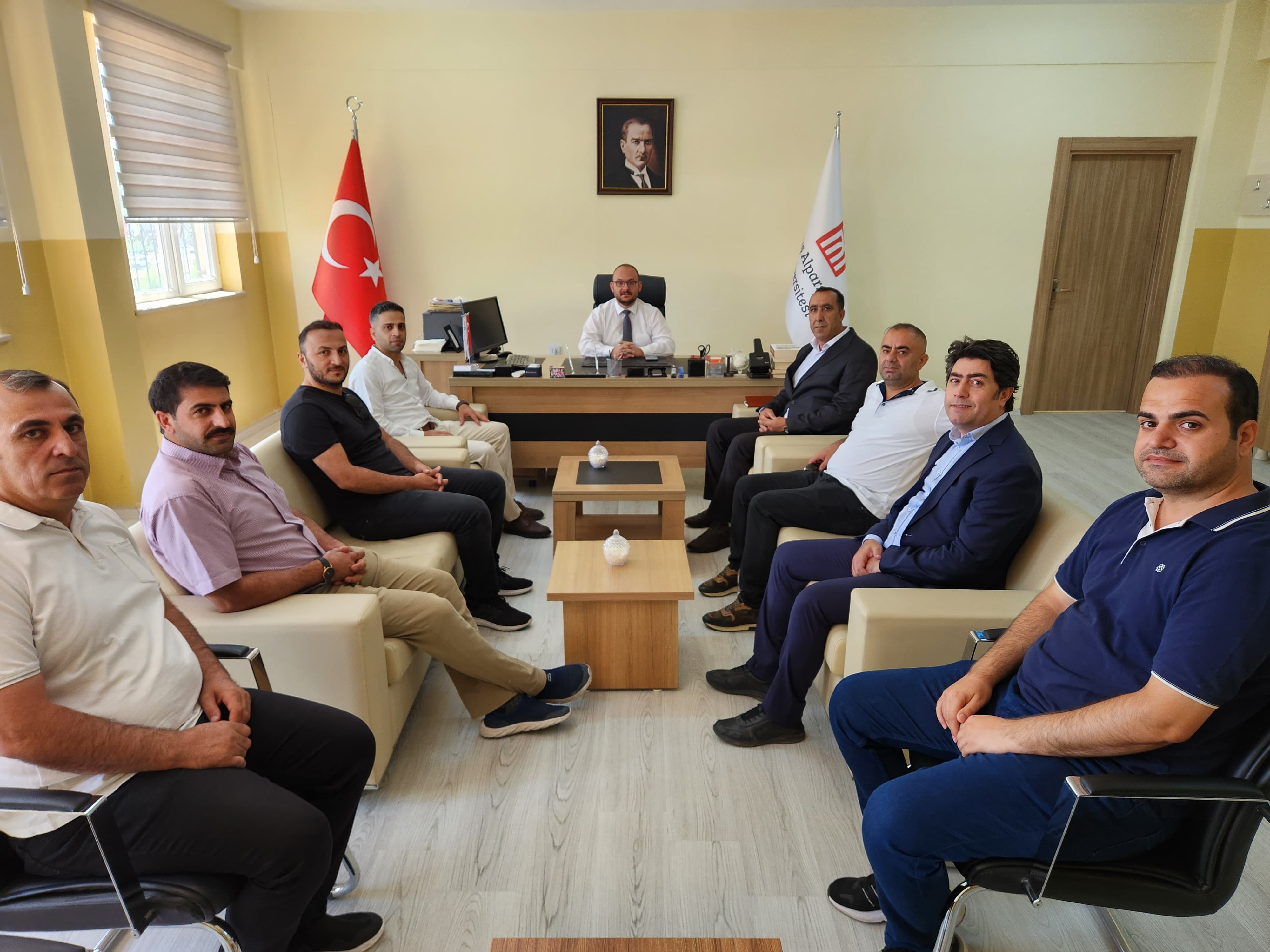 rektorumuz-prof-dr-mustafa-alican-bulanik-myo-egitim-kadrosuyla-bir-araya-geldi-7774