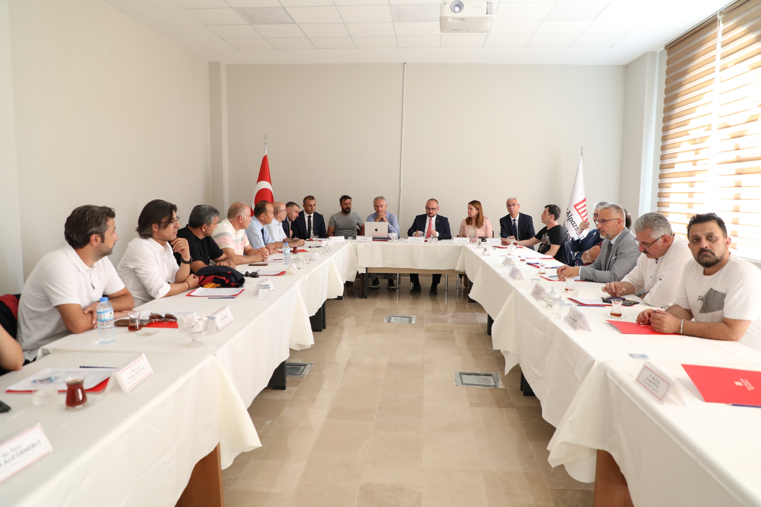 malazgirt-projesi-senatoda-sunuldu-7890