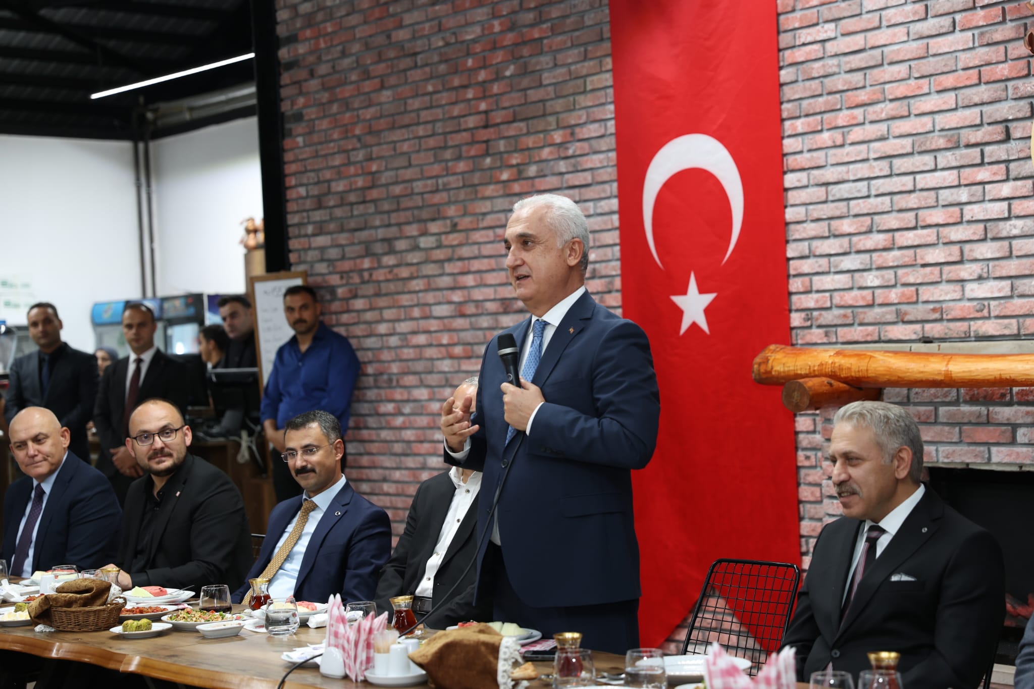 rektorumuz-prof-dr-mustafa-alican-emniyet-muduru-karamana-duzenlenen-veda-programina-katildi-7943