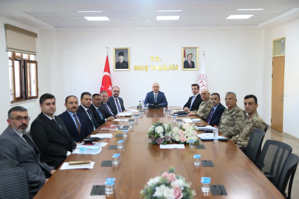 universite-guvenlik-tedbirleri-toplantisi-yapildi-8065