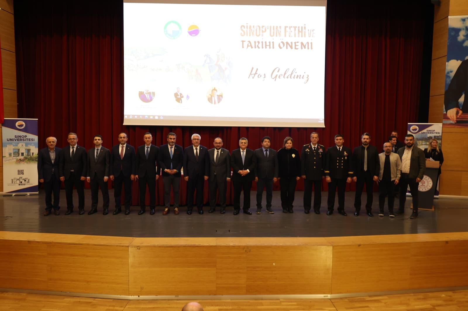 rektorumuz-prof-dr-mustafa-alican-sinopun-fethi-paneline-katildi-8194