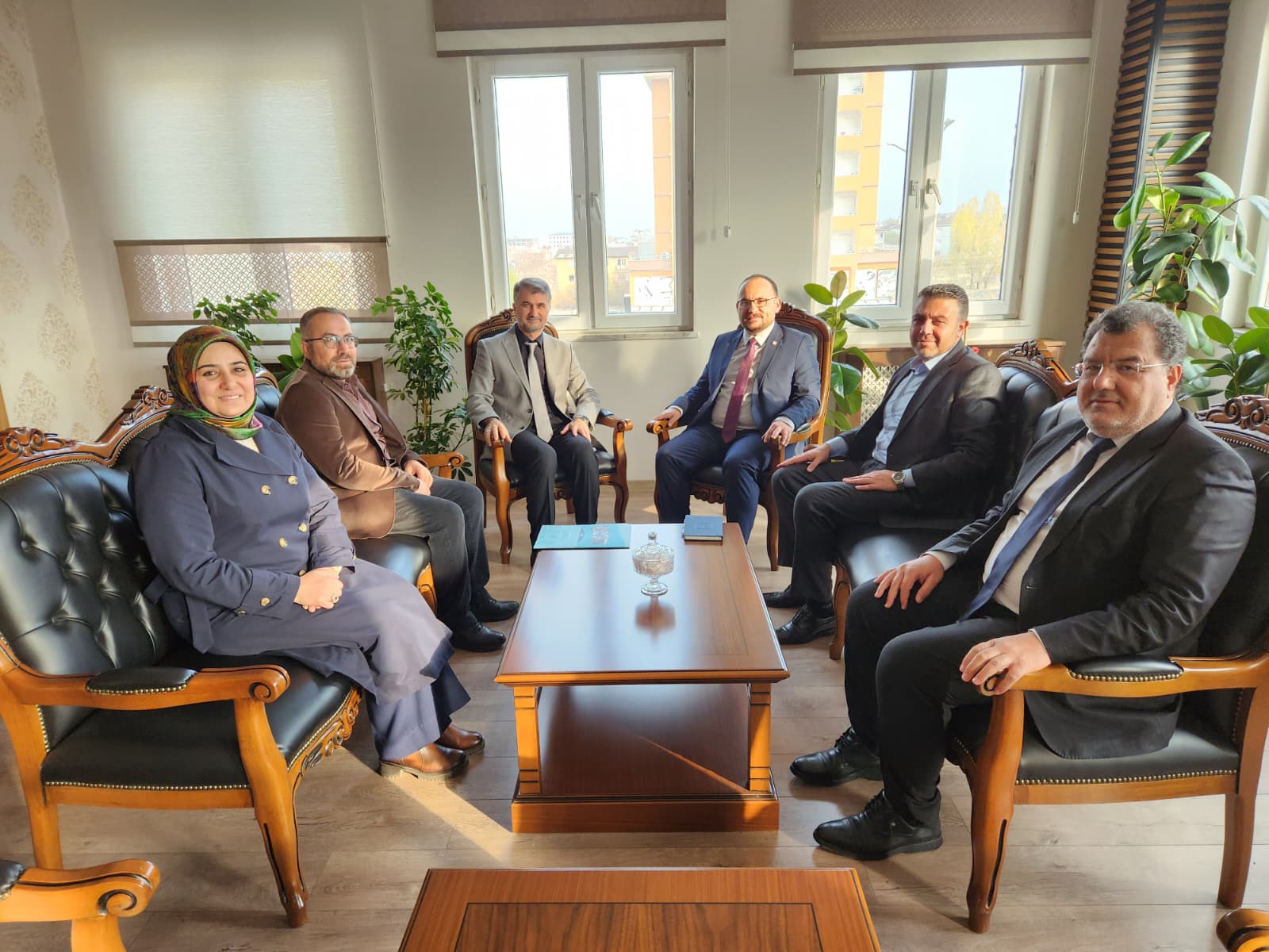 rektorumuz-mus-il-muftusu-ibrahim-yavuzu-ziyaret-etti-8346