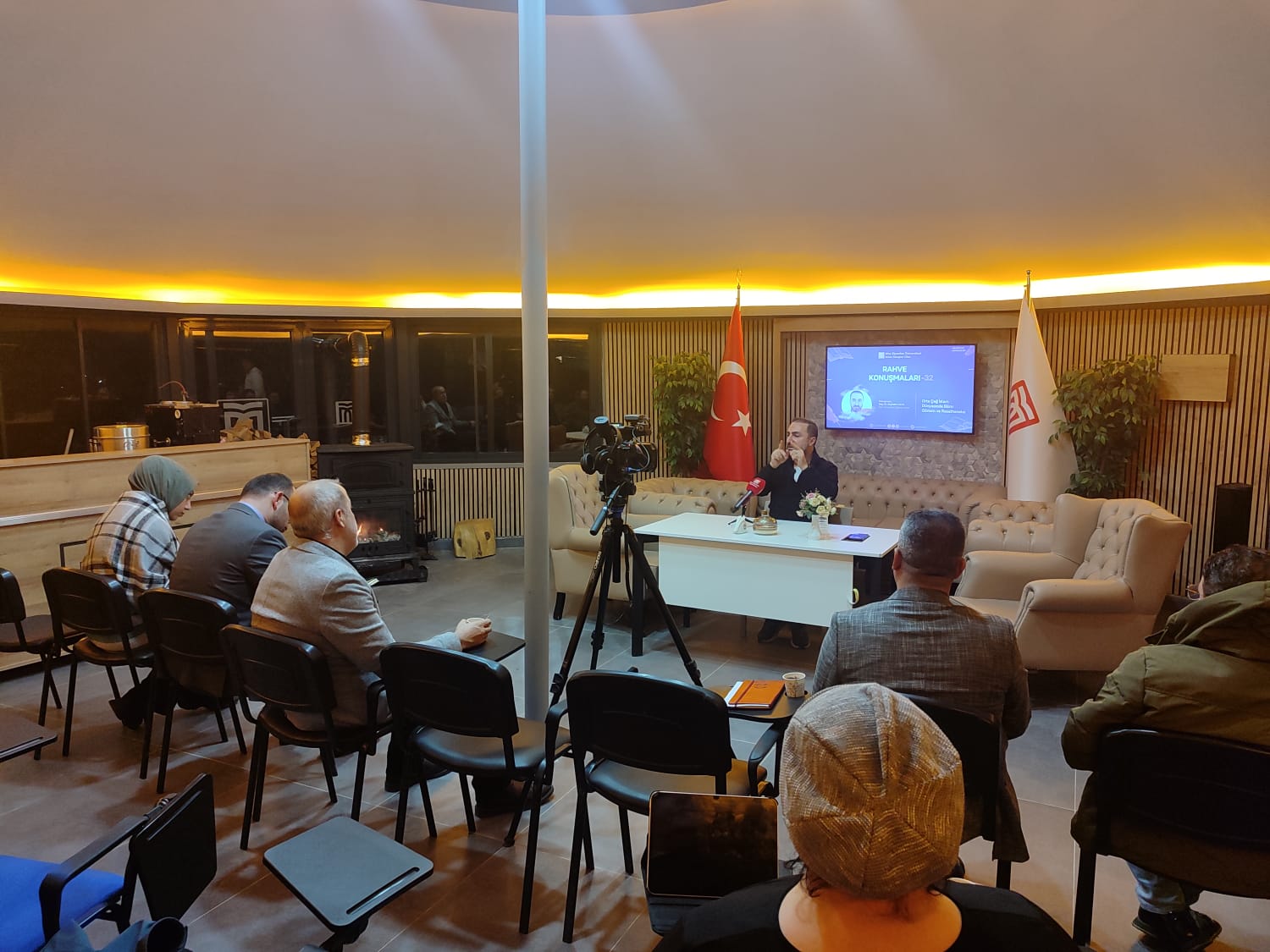 rahve-konusmalari-32-orta-cag-islam-dunyasinda-bilim-gozlem-ve-rasathaneler-8359