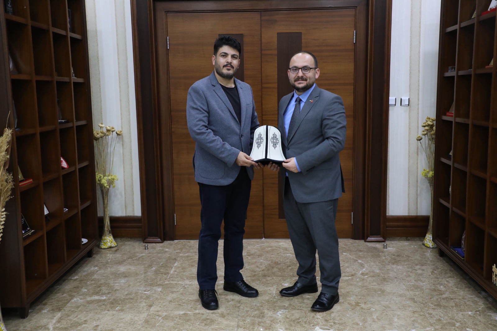 sospol-muduru-ogr-gor-murat-kaymazdan-rektorumuze-ziyaret-8367