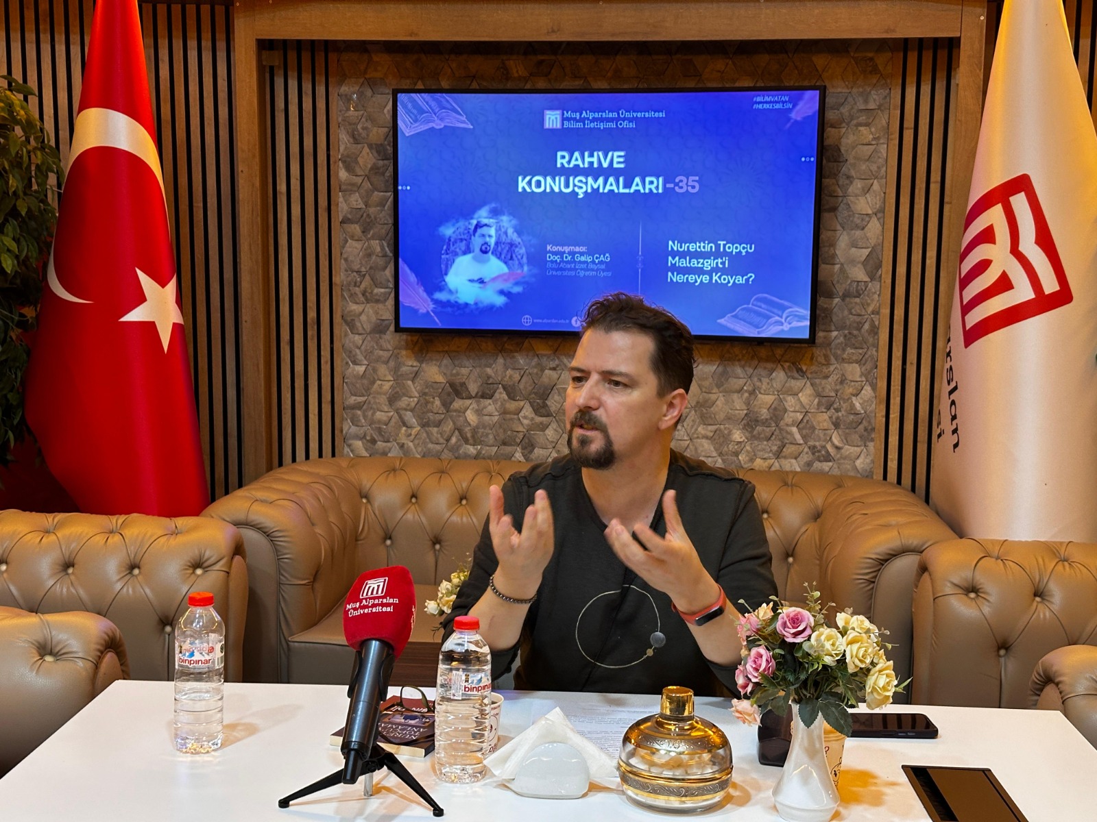 rahve-konusmalari-35-nurettin-topcu-malazgirti-nereye-koyar-8390