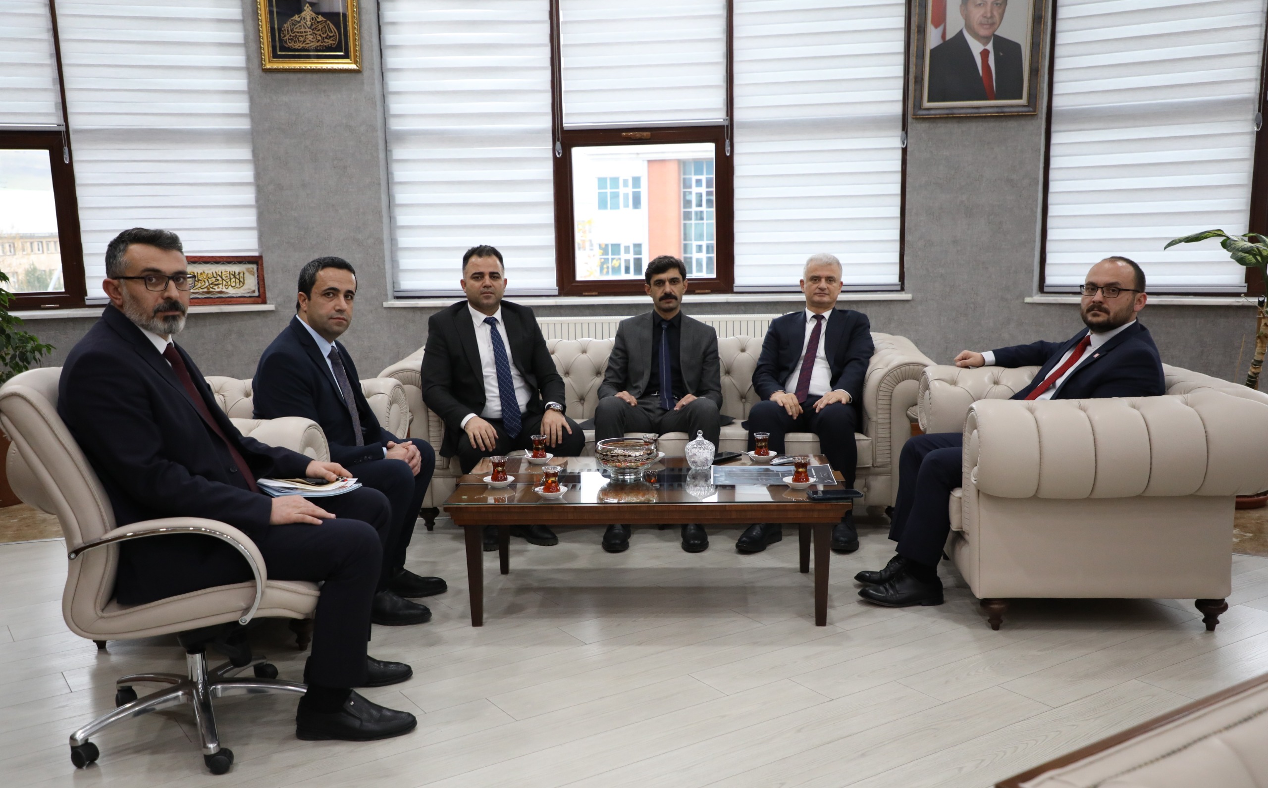 mus-genclik-ve-spor-il-muduru-yusuf-kilic-rektorumuz-prof-dr-mustafa-alicani-ziyaret-etti-8462