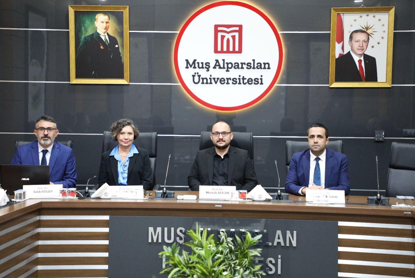 universitemizde-danisma-kurulu-toplantisi-gerceklestirildi-8513