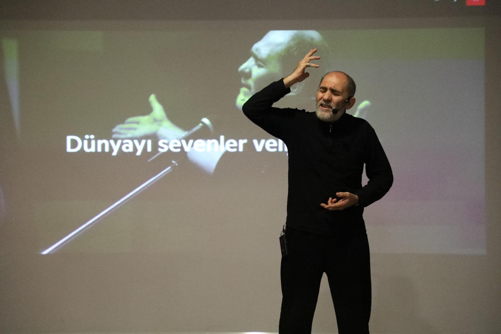 universitemizde-insana-yolculuk-programi-gerceklestirildi-8529