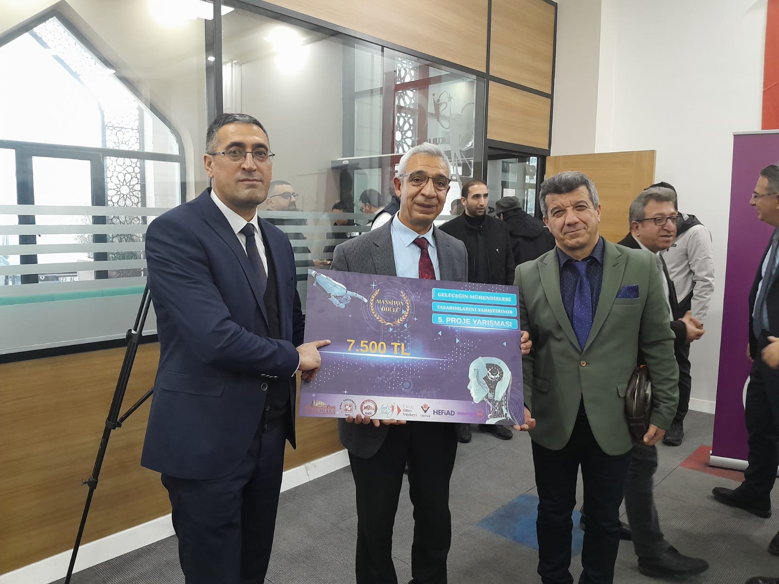 maunlu-ogrencilerden-ulusal-yarismada-mansiyon-odulu-8564