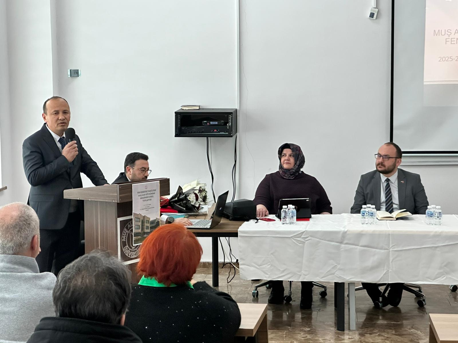 rektorumuz-fen-edebiyat-fakultesi-akademik-kurul-toplantisina-katildi-8567