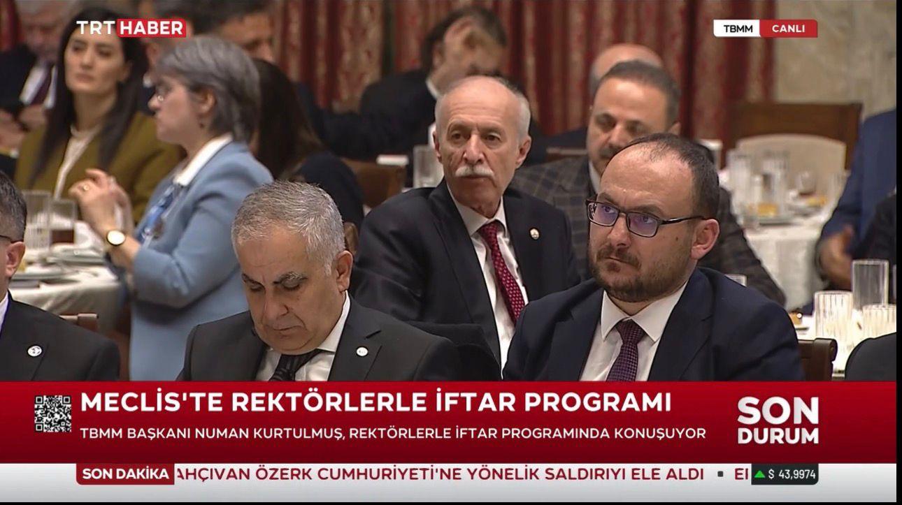 gazi-mecliste-rektorlerle-iftar-programi-8764