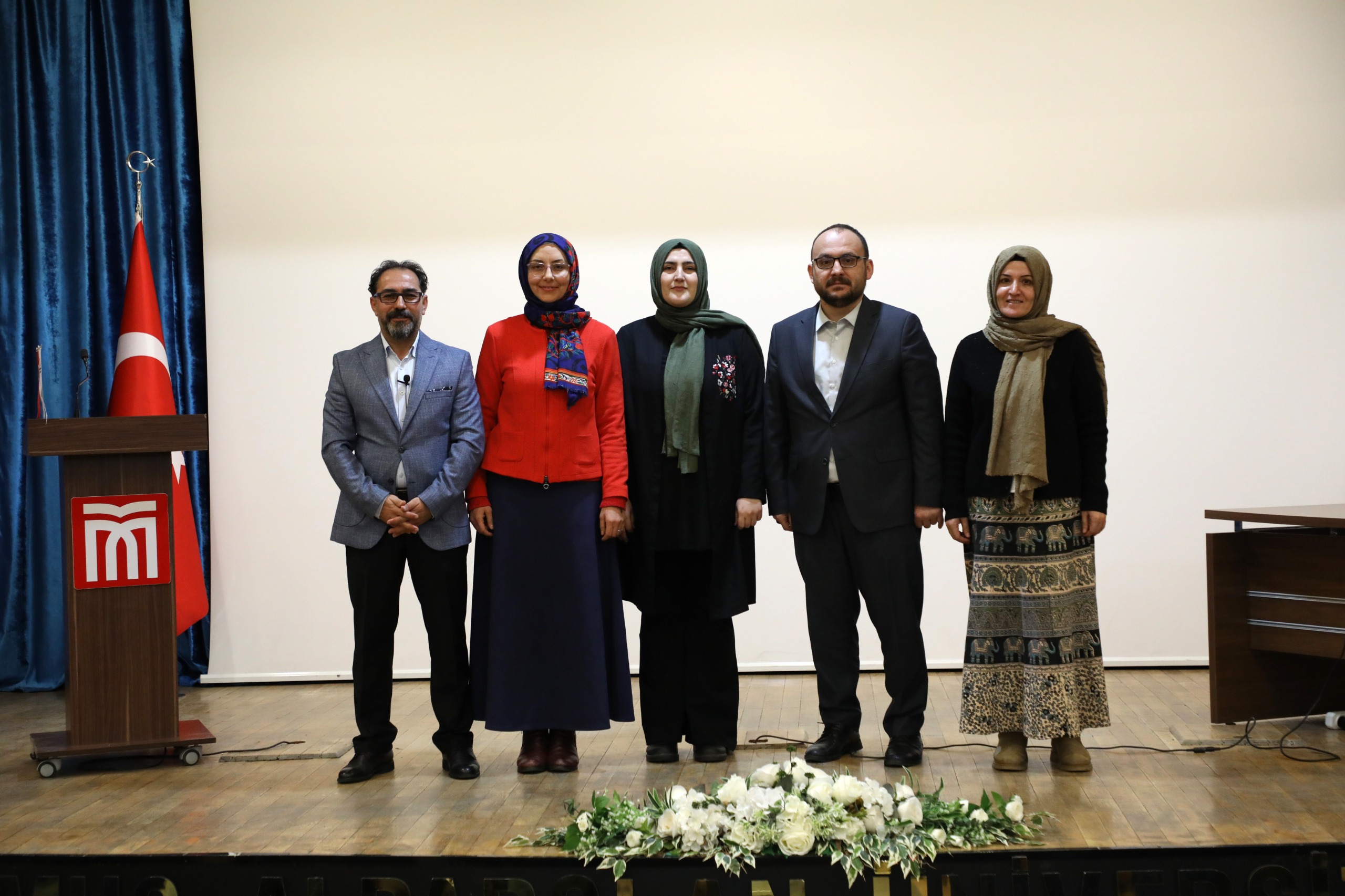 rektorumuz-8-mart-dunya-kadinlar-gunu-farkindalik-soylesisine-katildi-8777