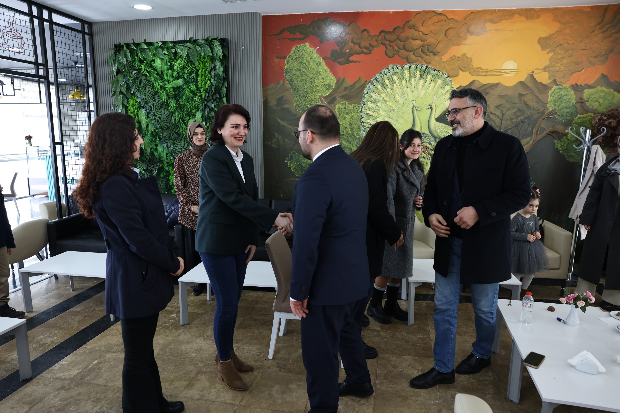 rektorumuz-universitemiz-personeliyle-bayramlasti-8822