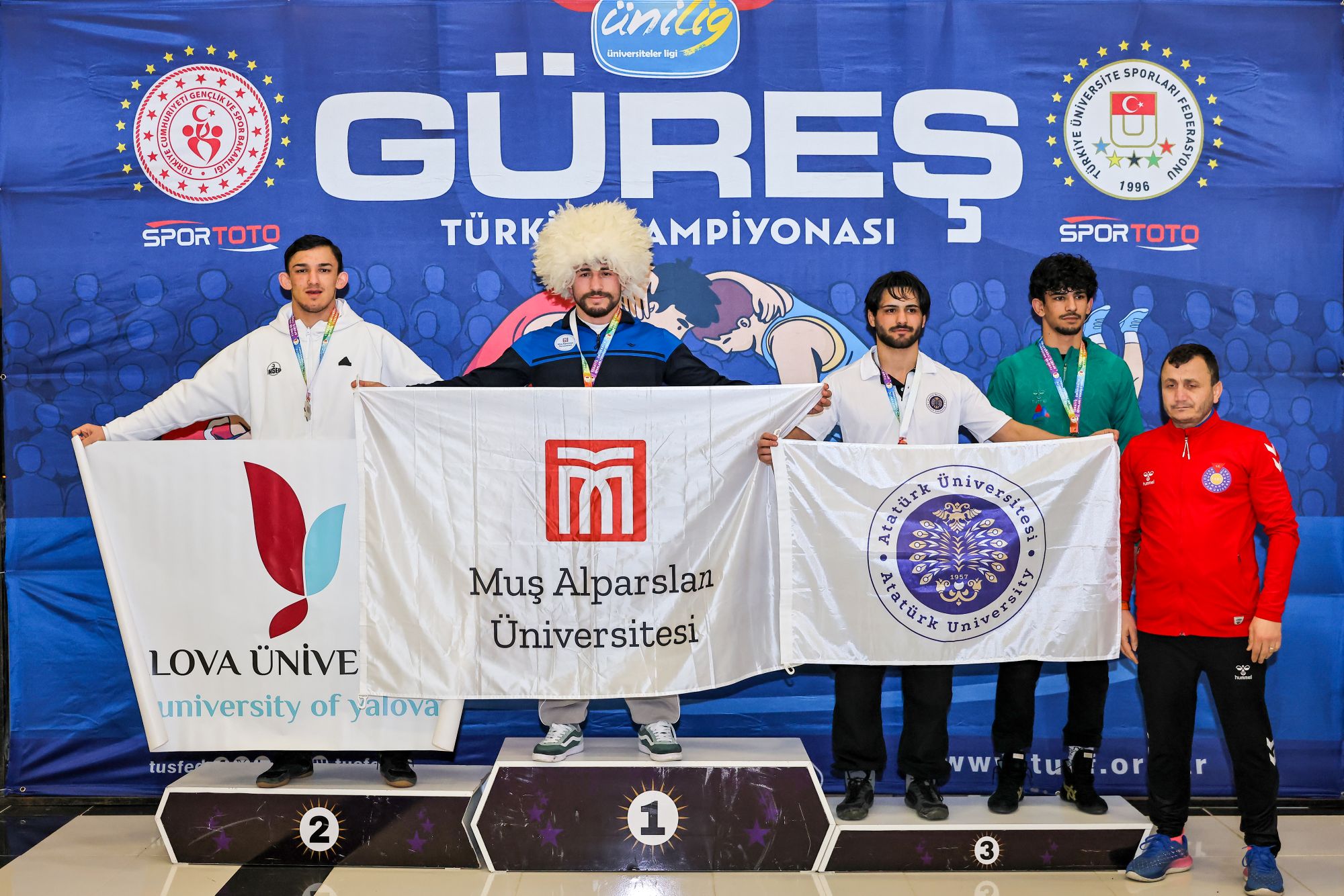 universitemiz-gures-takimindan-turkiye-sampiyonasinda-buyuk-basari-8932