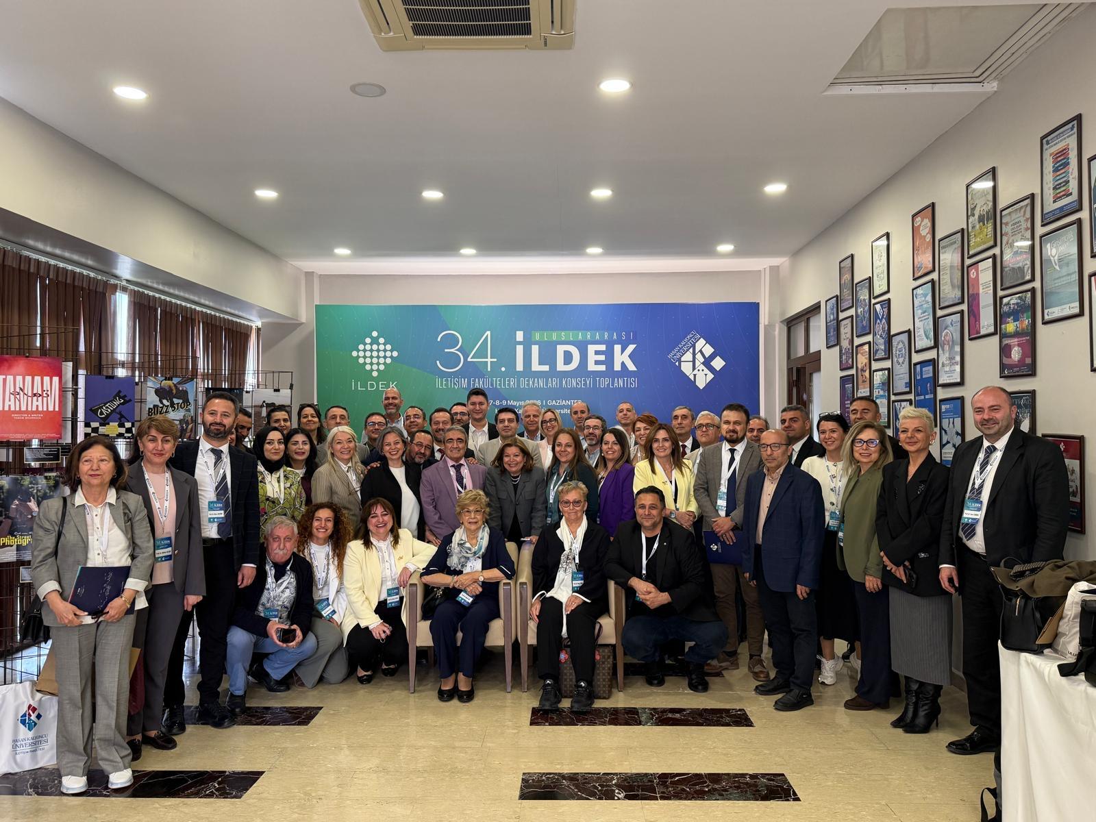 iletisim-fakultemiz-ildek-toplantisina-katildi-9126