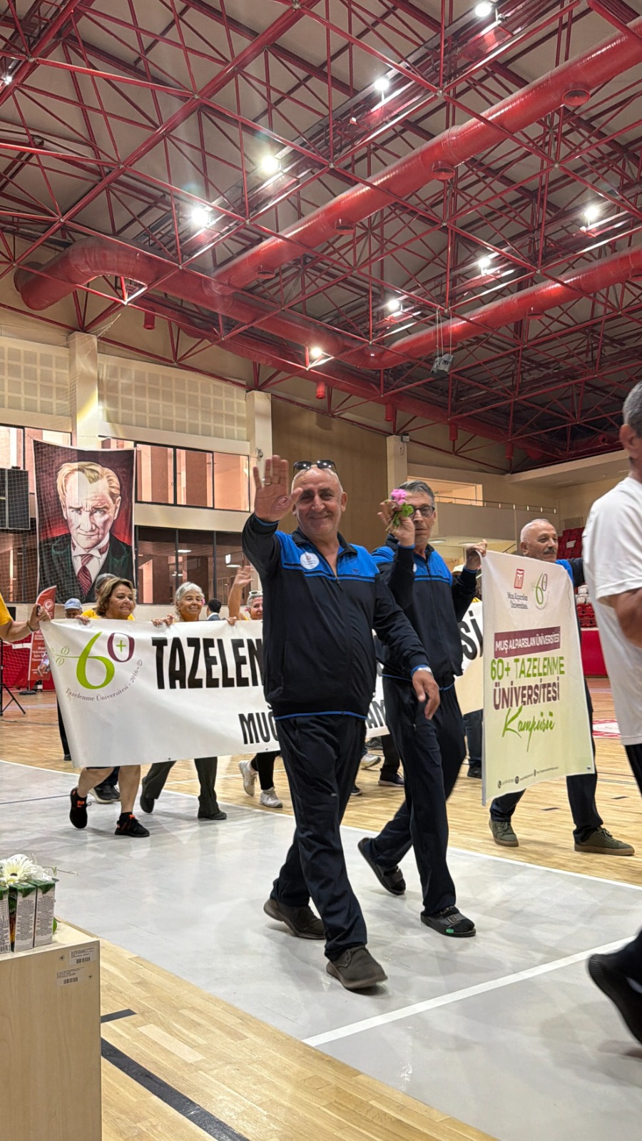tazelenme-universitesi-ogrencilerimizden-turkiye-ucunculugu-9232