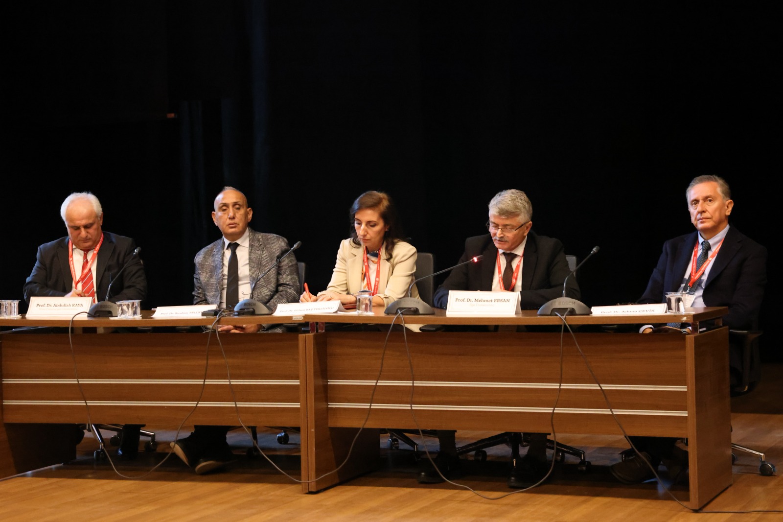 uluslararasi-dogu-ve-guneydogu-anadolu-beylikleri-sempozyumu-universitemiz-ev-sahipliginde-devam-ediyor-9533