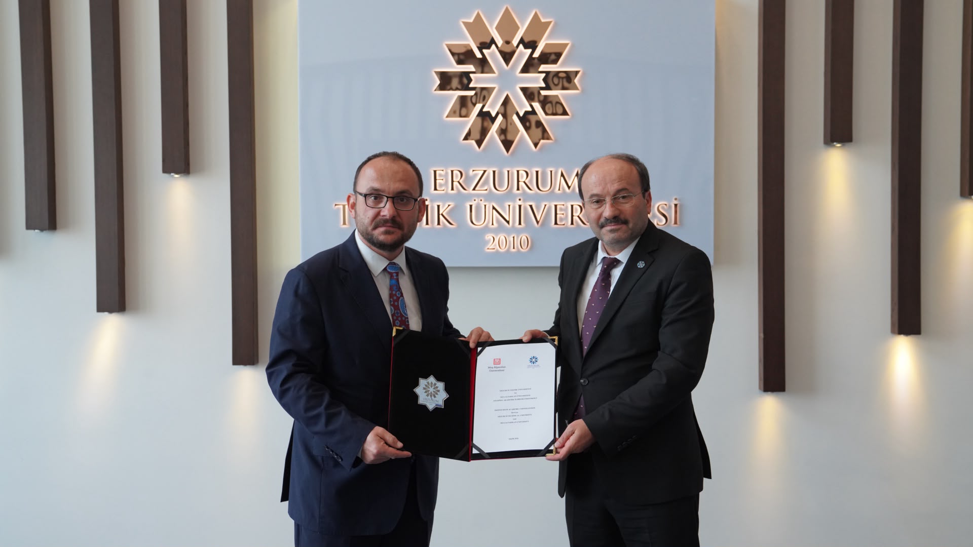 universitemiz-ile-erzurum-teknik-universitesi-arasinda-is-birligi-protokolu-imzalandi-9611